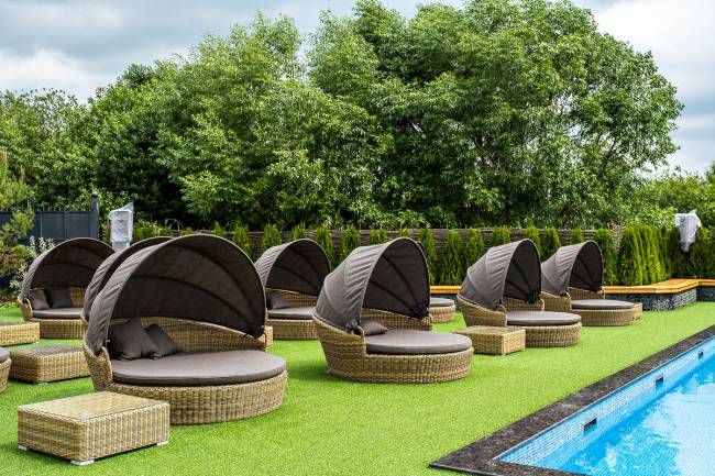 "Стильяно" плетеная кровать круглая, цвет соломенный